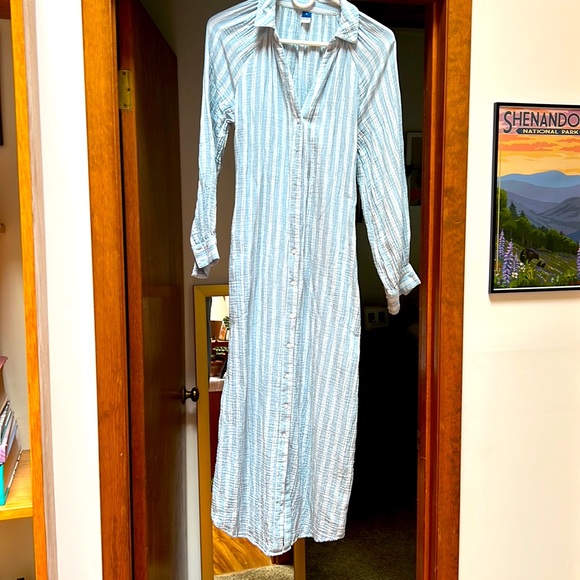 Old Navy Stripe Tie-Waist Dress - Picture 1 of 13